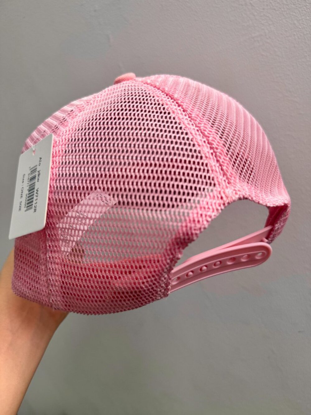 Alo Yoga District Trucker Hat Pink 💗💗 Adjustable baseball Leisure/sports cap - Picture 3 of 4